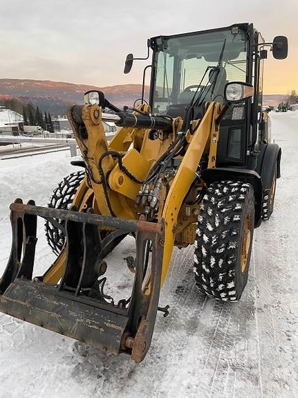 CAT 906hl Kolové nakladače