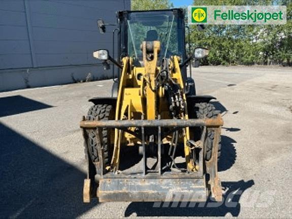CAT 906hl Kolové nakladače