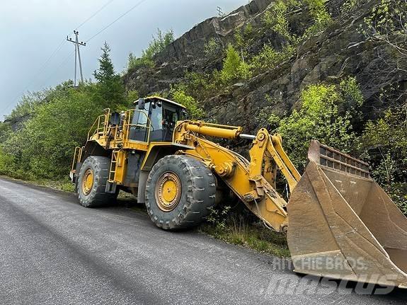 CAT 988 H Kolové nakladače