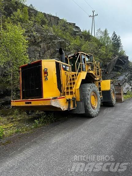 CAT 988 H Kolové nakladače