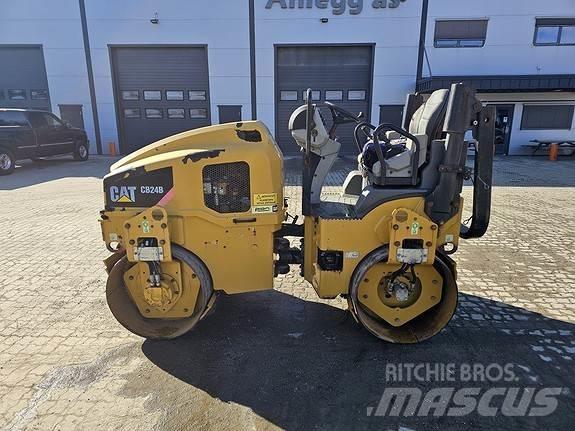 CAT CB24B Finišery