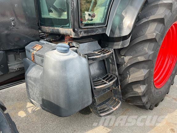 CLAAS 640 ARION Traktory
