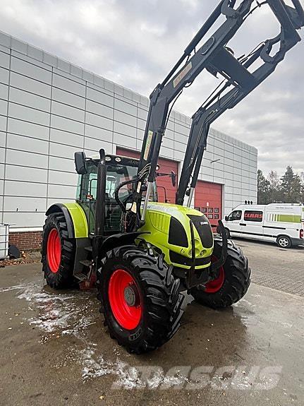 CLAAS Ares 697 Traktory