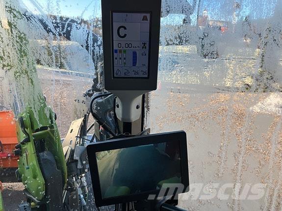 CLAAS Arion 420 Traktory