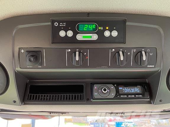 CLAAS Tucano 430 Sklízecí mlátičky