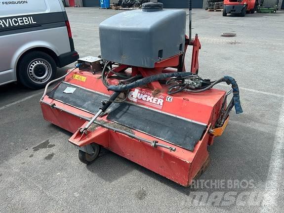 Dücker HDK 1800 Přívěsy pro různé účely