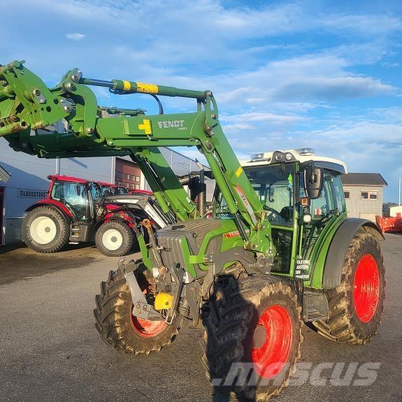 Fendt 211 Vario Traktory