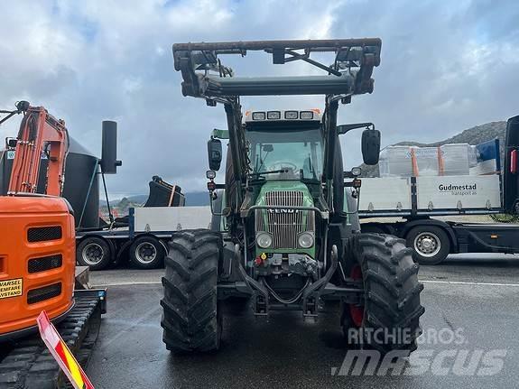 Fendt 411 Vario Traktory