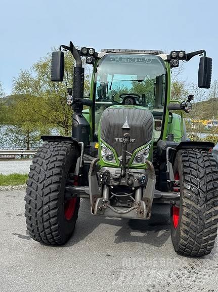 Fendt 516 S4 Traktory
