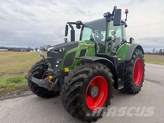 Fendt 620 Traktory