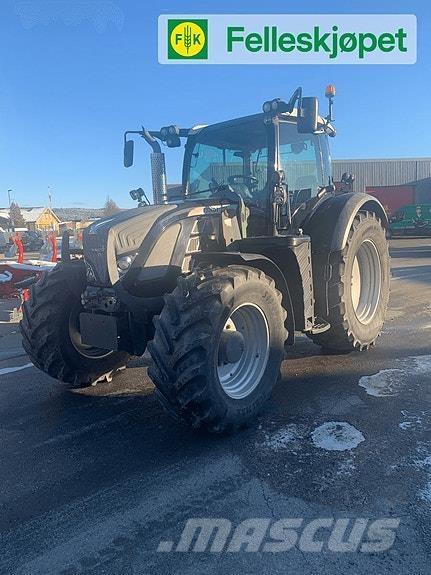 Fendt 720 Vario Traktory