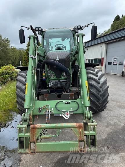 Fendt 724 S4 Traktory