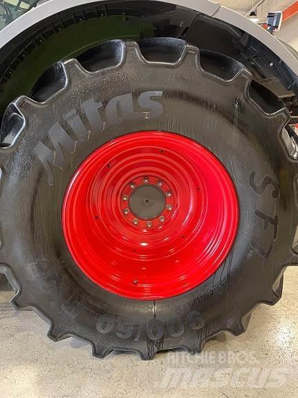Fendt 828 Vario Traktory