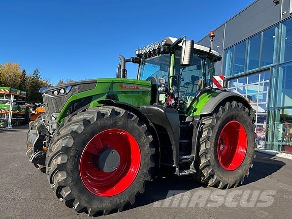 Fendt 942 Gen7 Traktory