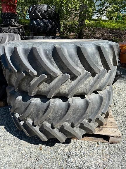 Fiat 110-90 Pneumatiky, kola a ráfky