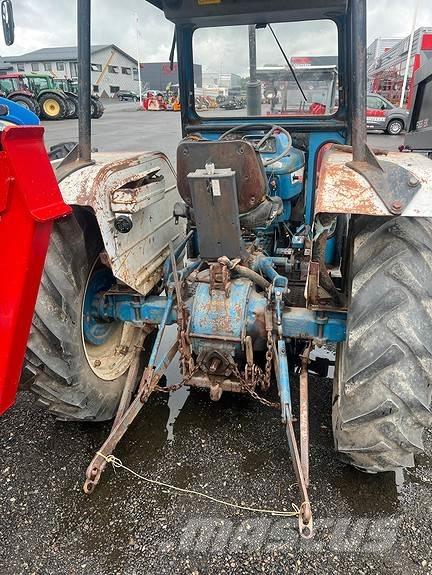Ford 2600 Traktory