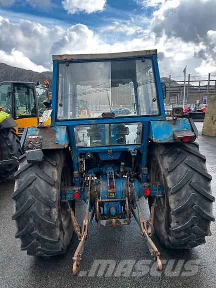 Ford 4610 Traktory