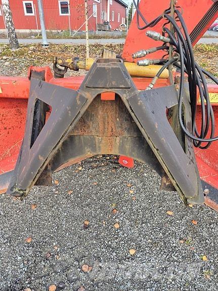 Globus GSF2450-1 Další silniční a sněhové stroje