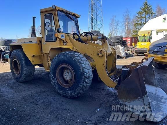 Hanomag 44D med HK. Kolové nakladače