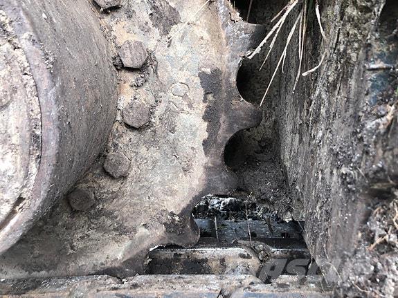 Hitachi ZX85US Pásová rýpadla