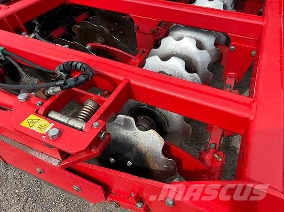 Horsch Pronto 6 DC Rozmetadla chlévské mrvy