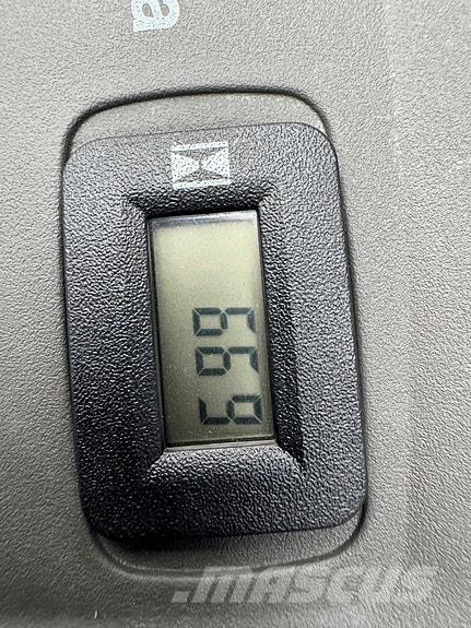 Husqvarna 2023 Stroje na sklizeň pícnin-příslušenství