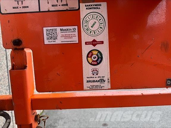 JLG 1930ES 61920 Další zvedače a plošiny