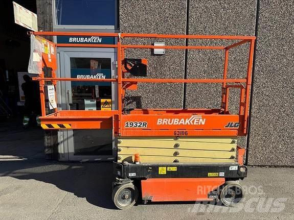 JLG 1932R Další zvedače a plošiny