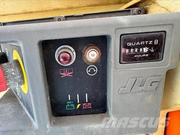 JLG 2646ES 62156 Další zvedače a plošiny