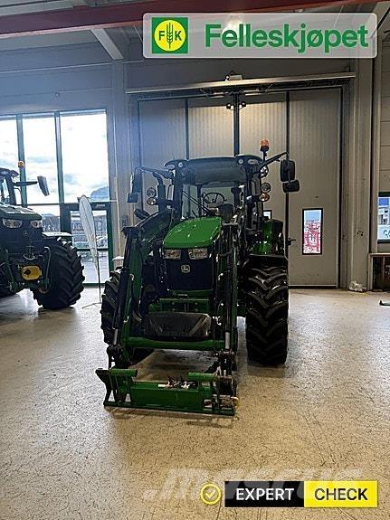 John Deere 5100R Traktory