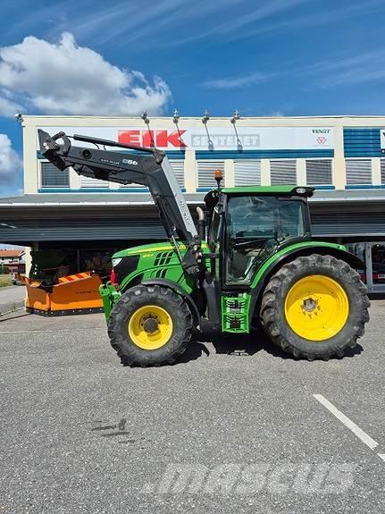 John Deere 6125R Traktory