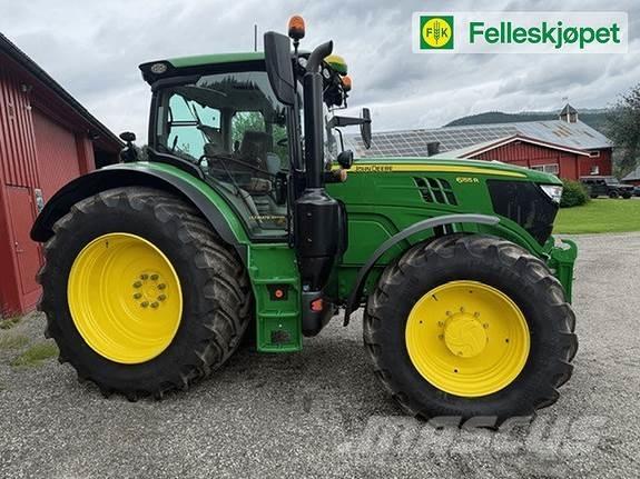 John Deere 6155R Traktory