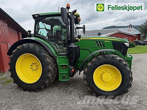 John Deere 6155R Traktory