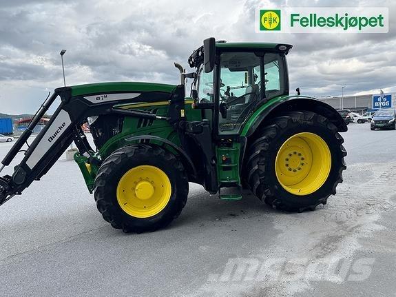 John Deere 6215R Traktory
