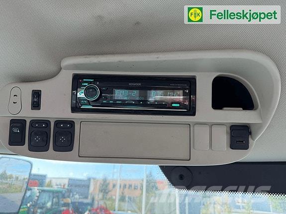 John Deere 6250R Traktory