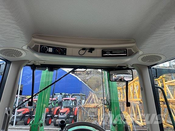 John Deere 6530 Traktory