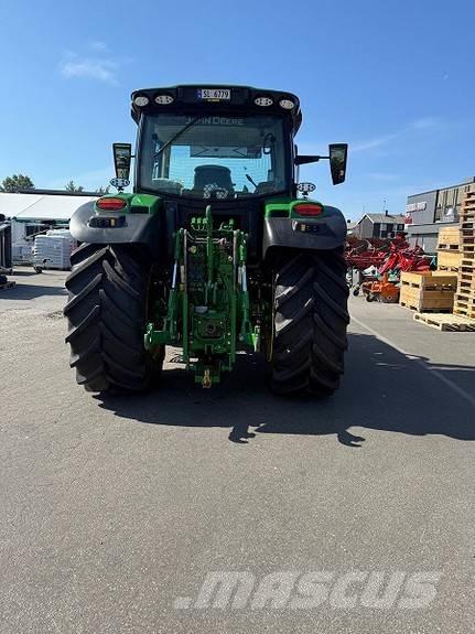 John Deere 6R 150 Traktory