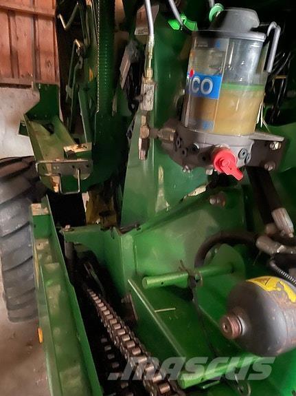 John Deere 960 Lis na válcové balíky