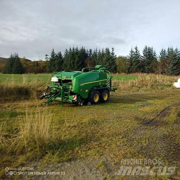 John Deere C441R Lis na válcové balíky