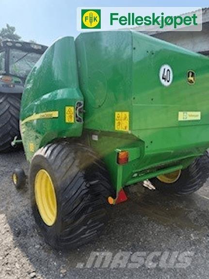 John Deere F440R Lis na válcové balíky