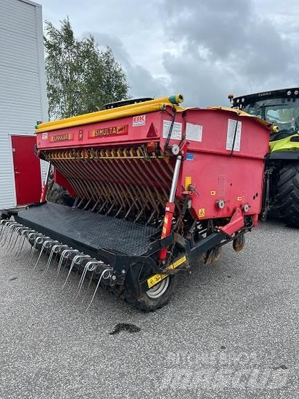 Junkkari 3000S Mechanické secí stroje