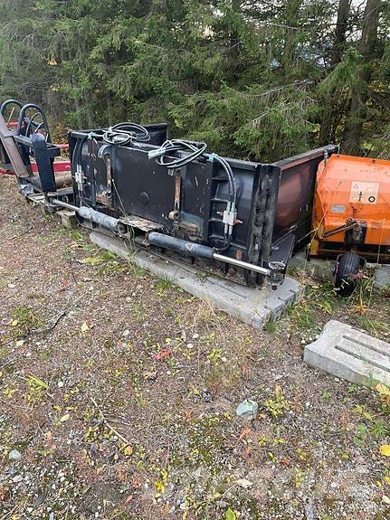  Klett 4300 Další silniční a sněhové stroje