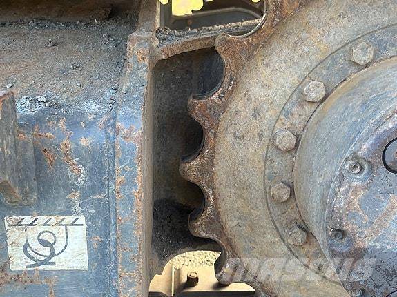 Kobelco SK75SR-7 Pásová rýpadla