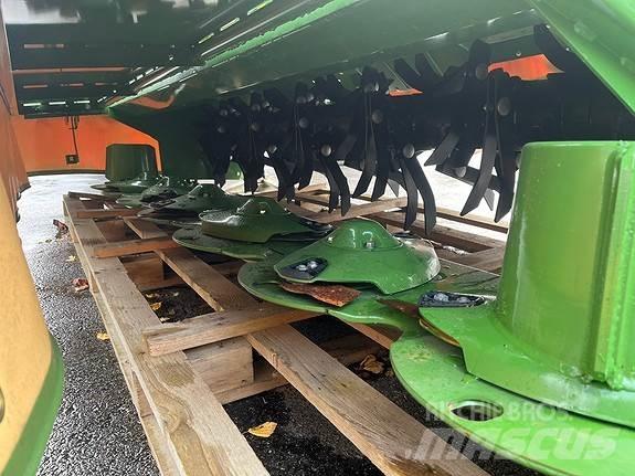 Krone EC F320CV Řádkovače