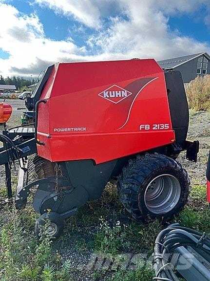Kuhn 2135 Lis na válcové balíky
