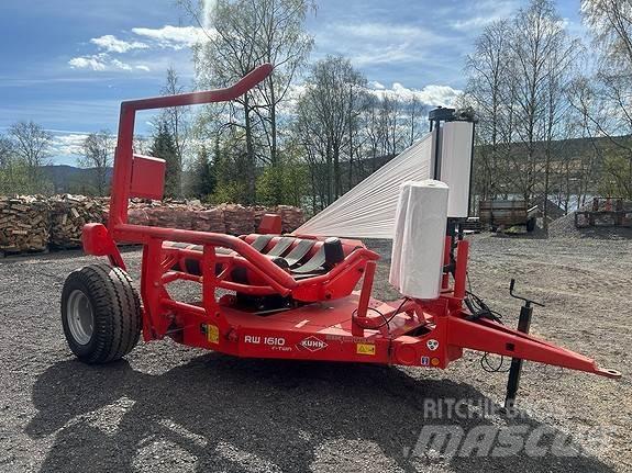 Kuhn RW1610 Lis na válcové balíky