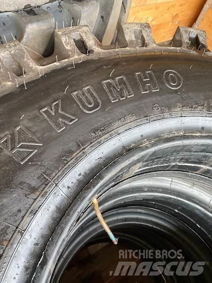 Kumho 10.00-20 Pneumatiky, kola a ráfky