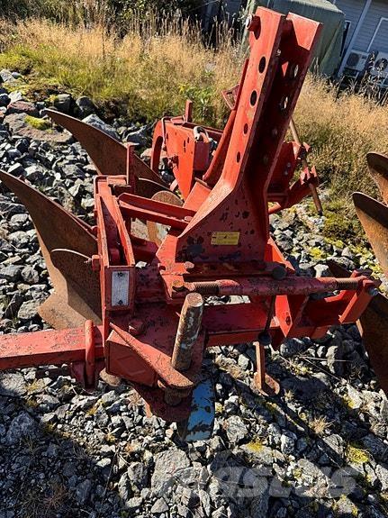 Kverneland 14 Konvenční pluh