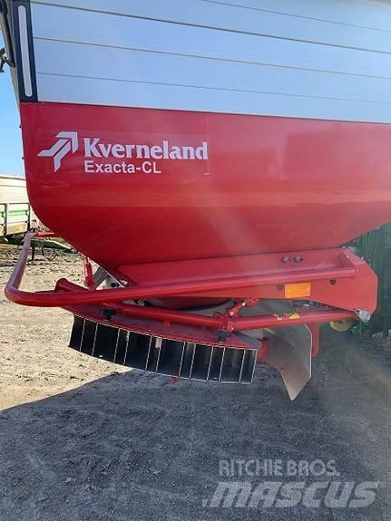 Kverneland CL Rozmetadlo minerálních hnojiv