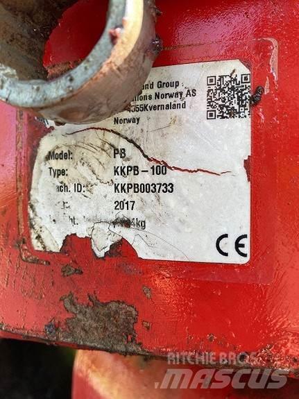 Kverneland PB-100 Oboustranné pluhy